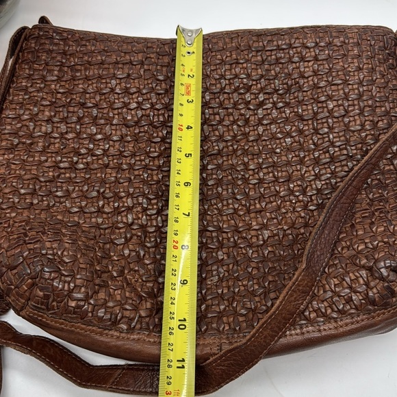 Beautiful Brown Leather Woven Crossbody Bag Made In India BRN7553C - Picture 12 of 14